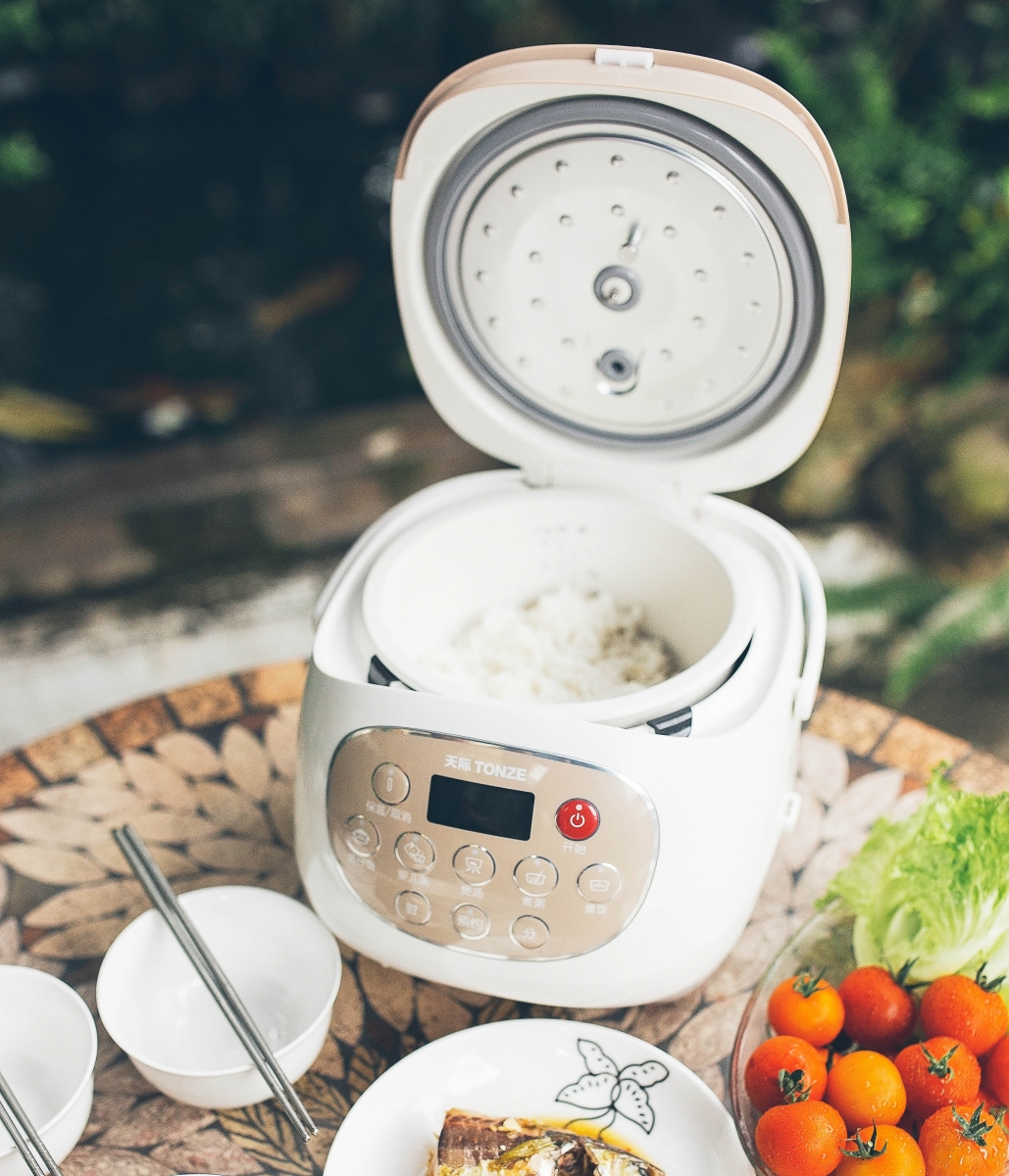 Nồi cơm điện đa năng tại Hà Nội.