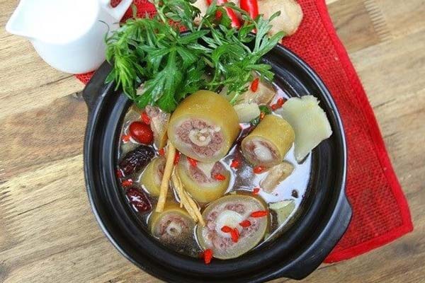 thành phẩm đuôi bò hầm 