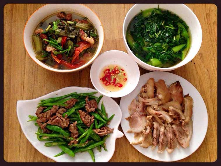mâm cơm 1