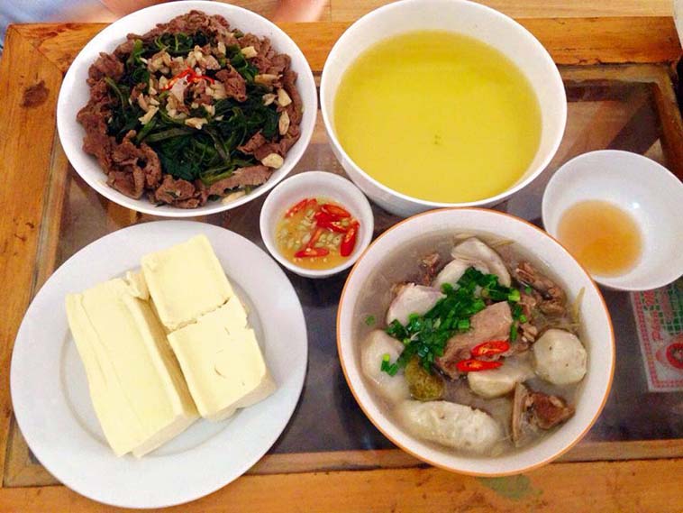 mâm cơm 3