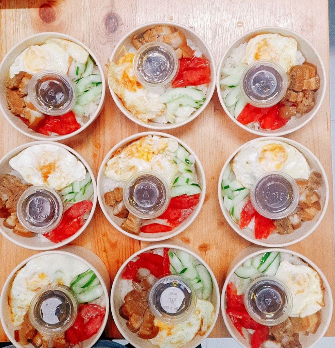 Tô giấy đựng đồ ăn 